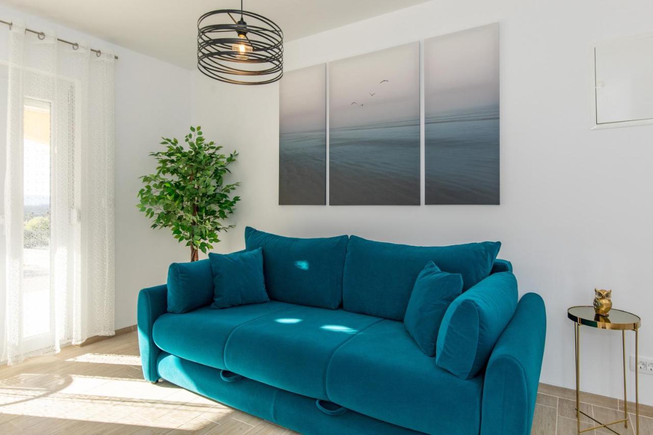 Apartment Anika* Brand New And Close To *